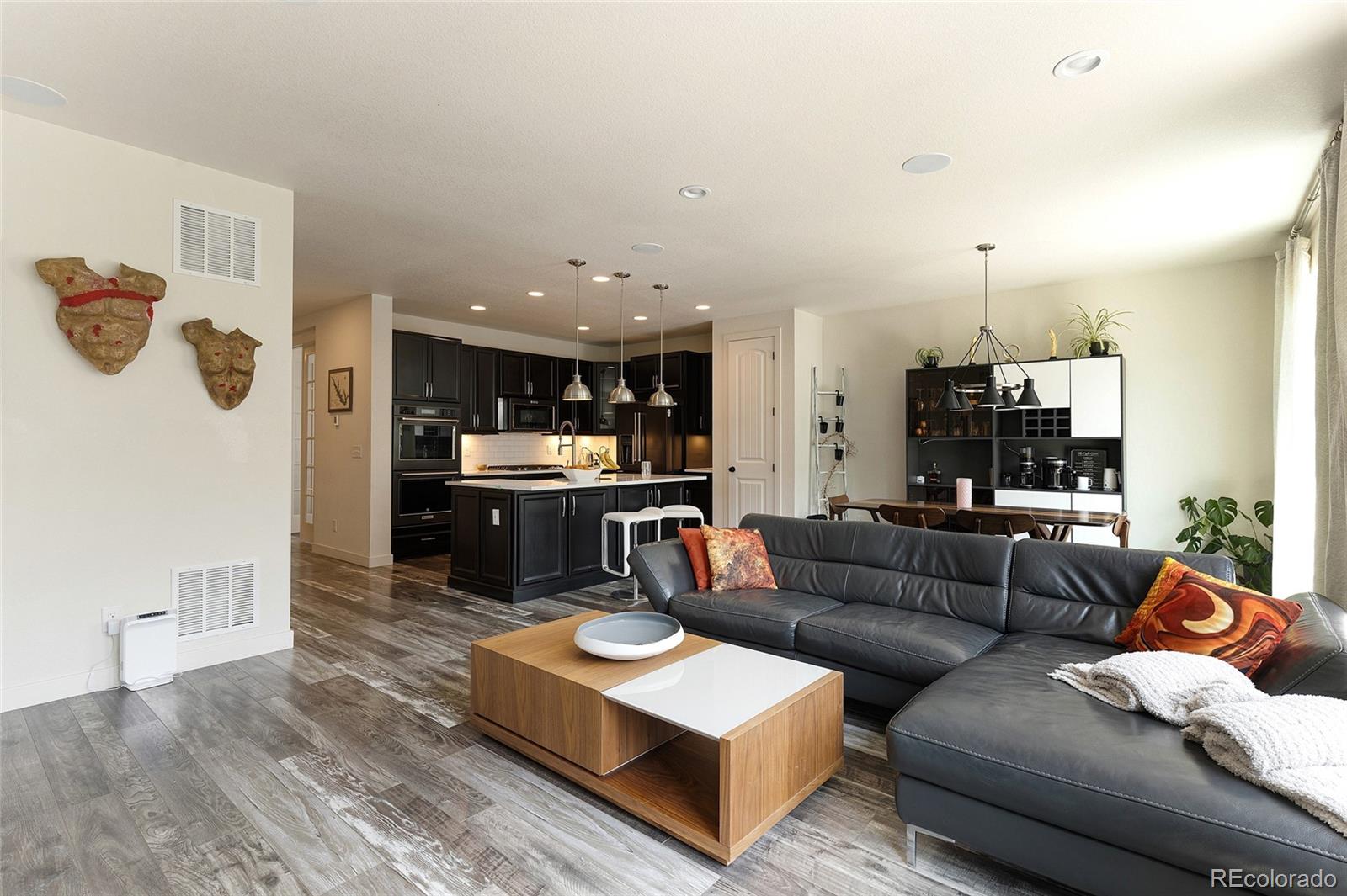 MLS Image #13 for 7858 s flat rock court,aurora, Colorado