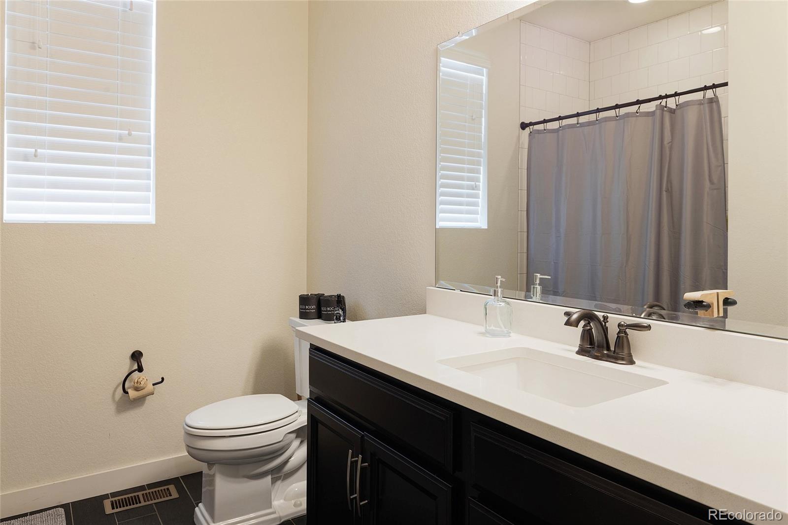 MLS Image #20 for 7858 s flat rock court,aurora, Colorado