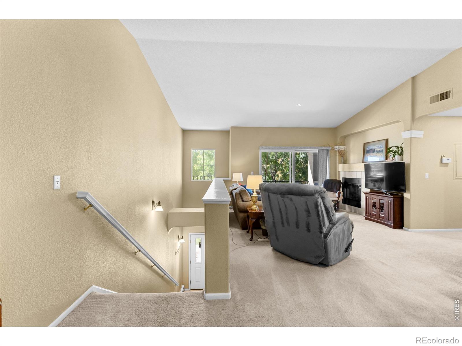 MLS Image #4 for 1012  sonoma circle,longmont, Colorado