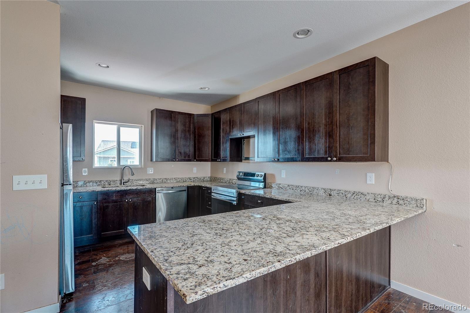 MLS Image #3 for 495 s 3rd avenue,deer trail, Colorado