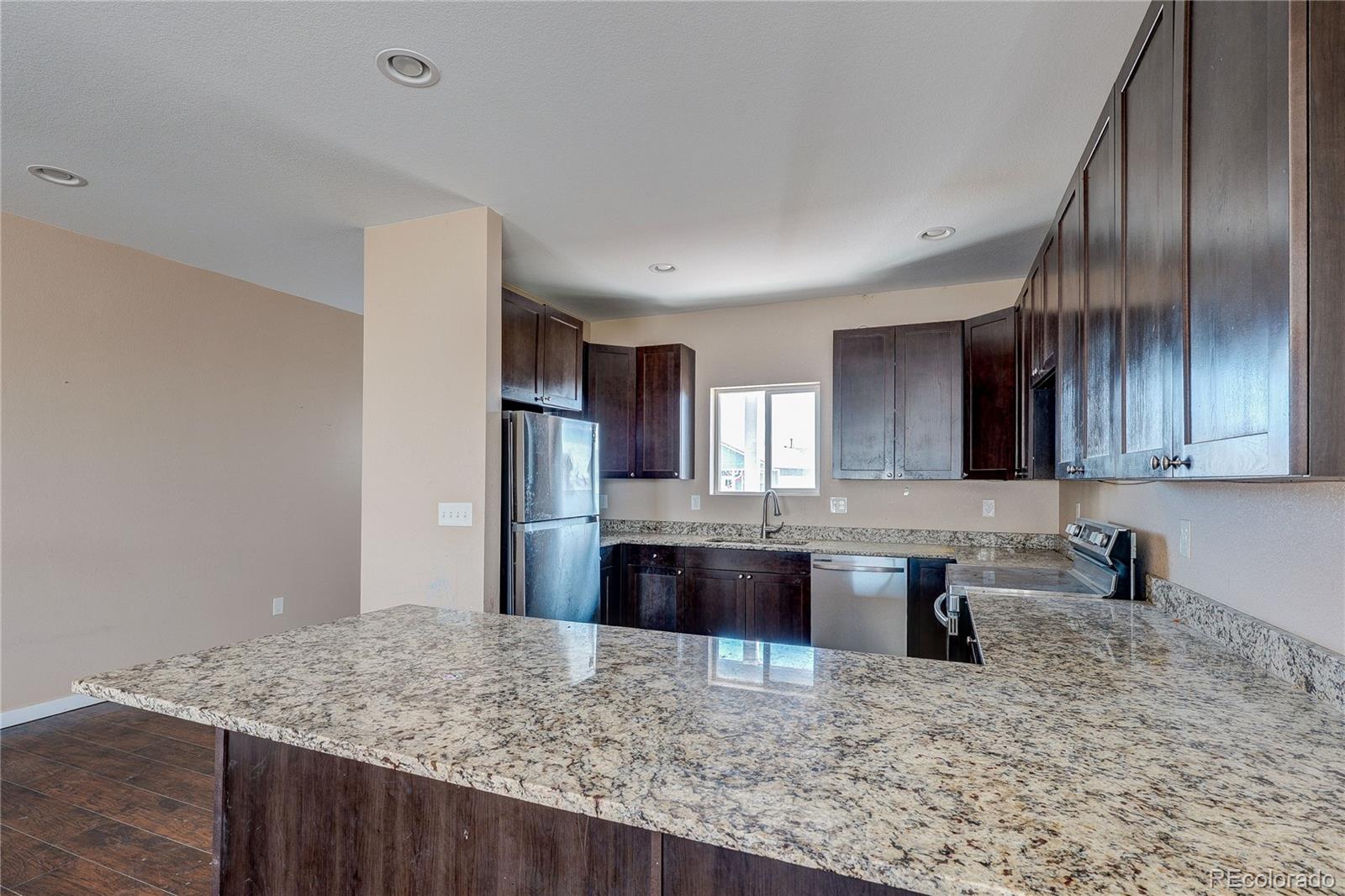 MLS Image #4 for 495 s 3rd avenue,deer trail, Colorado