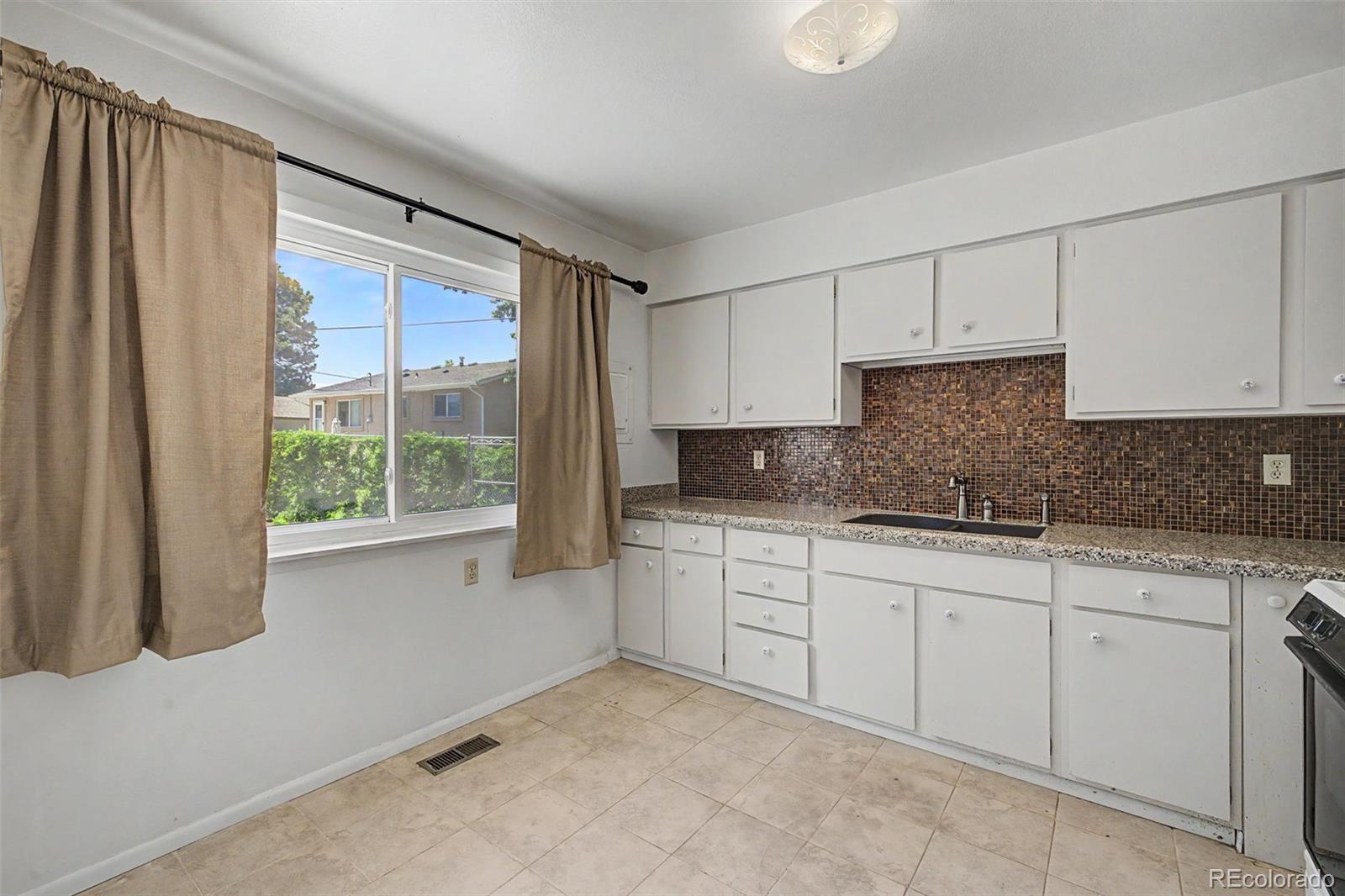 MLS Image #18 for 712  lansing drive,colorado springs, Colorado