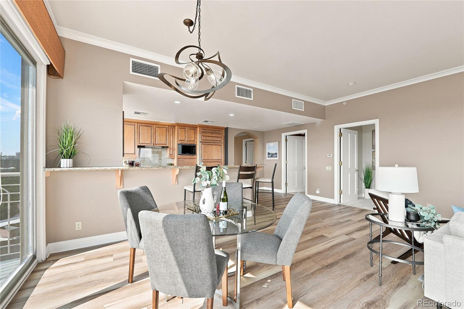 MLS Image #8 for 400 e 3rd avenue,denver, Colorado