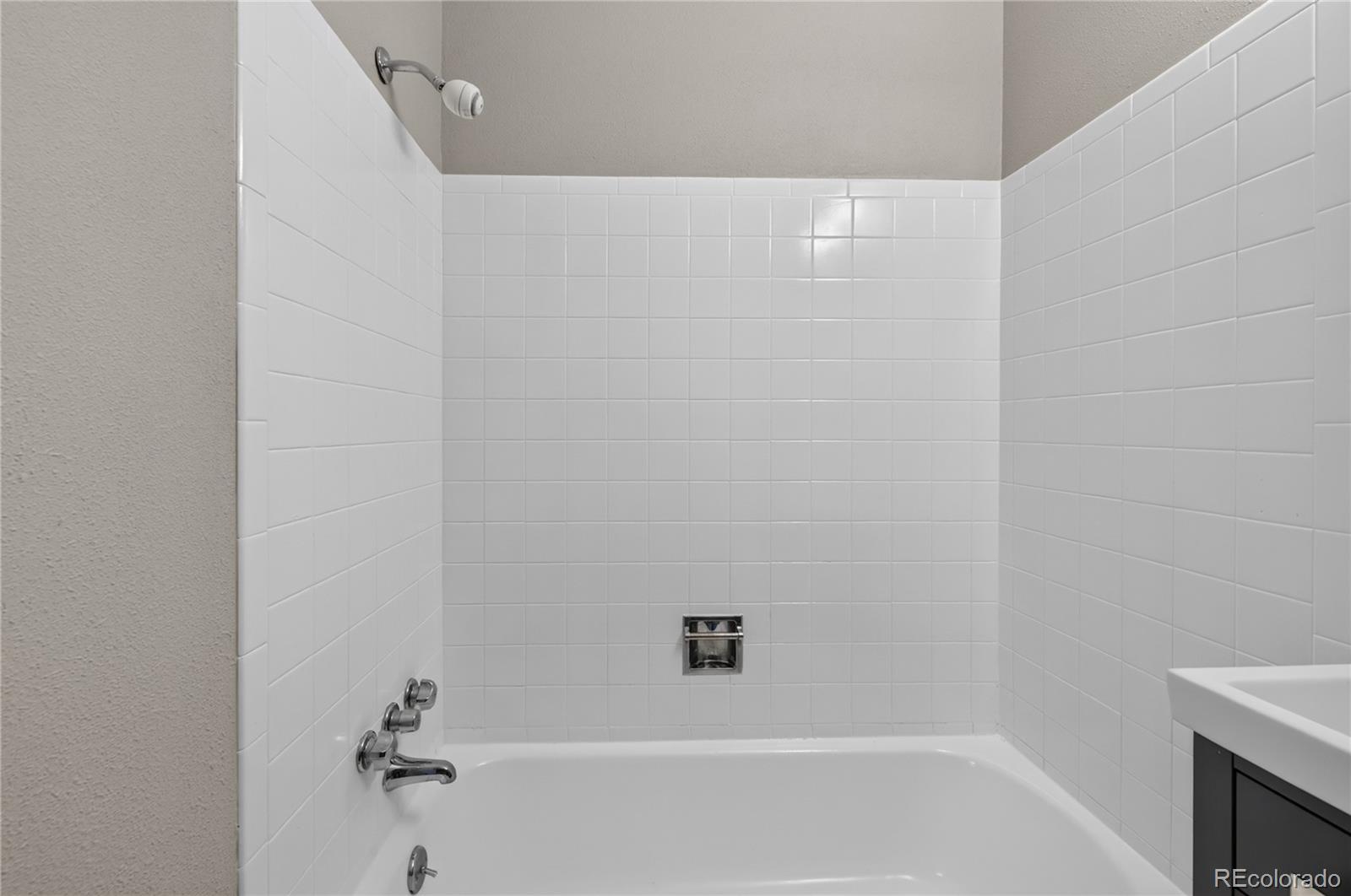 MLS Image #18 for 4126 e easter avenue,centennial, Colorado