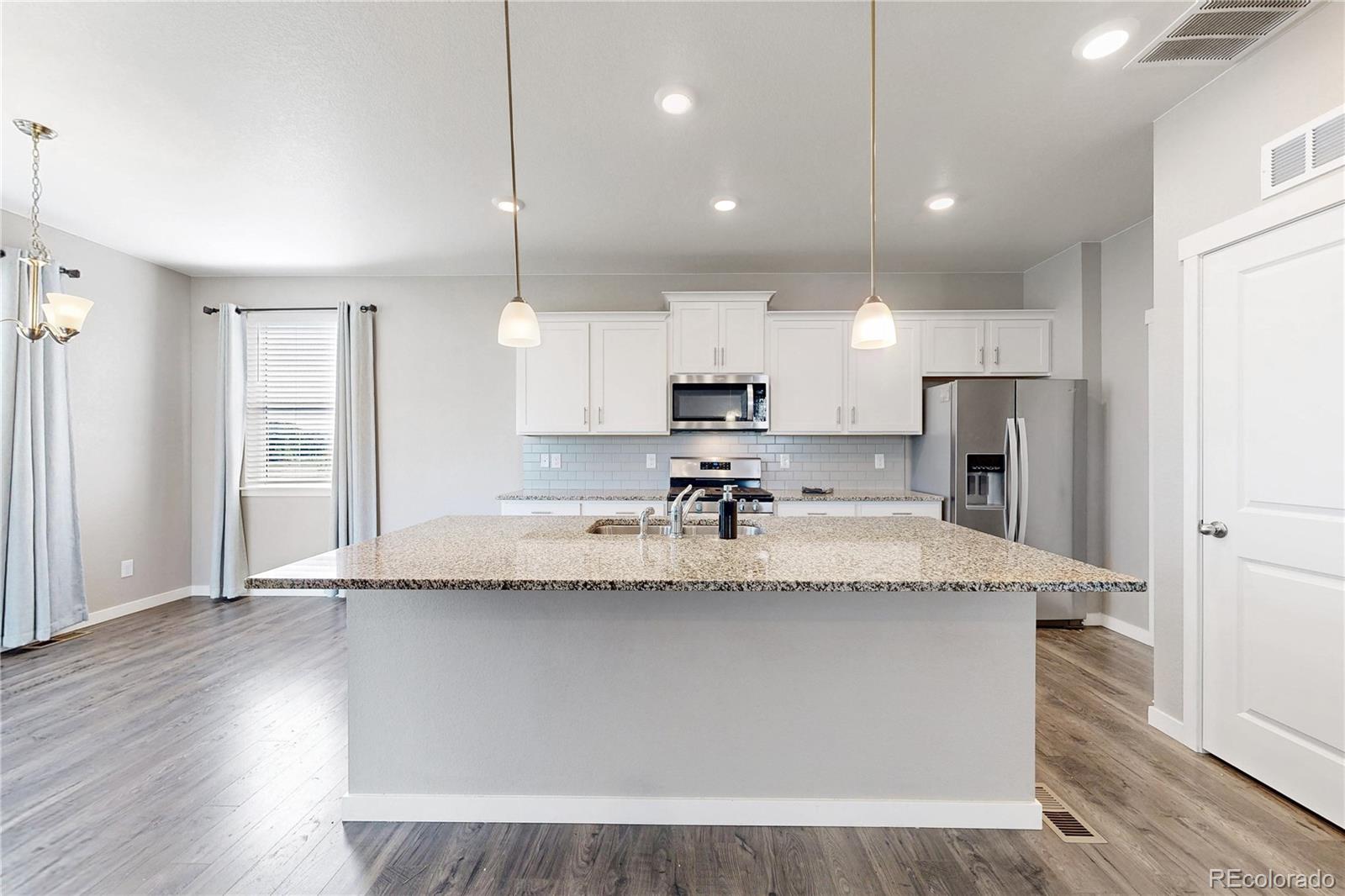 MLS Image #10 for 2122  pineywoods street,mead, Colorado