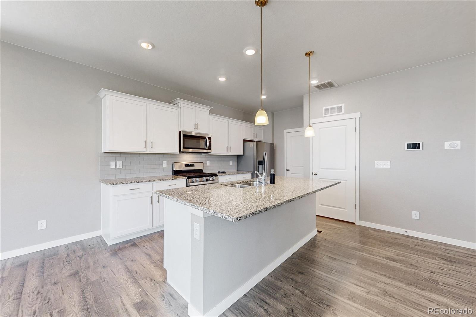MLS Image #12 for 2122  pineywoods street,mead, Colorado