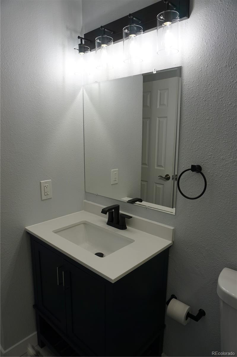 MLS Image #20 for 5527  chandler court,denver, Colorado