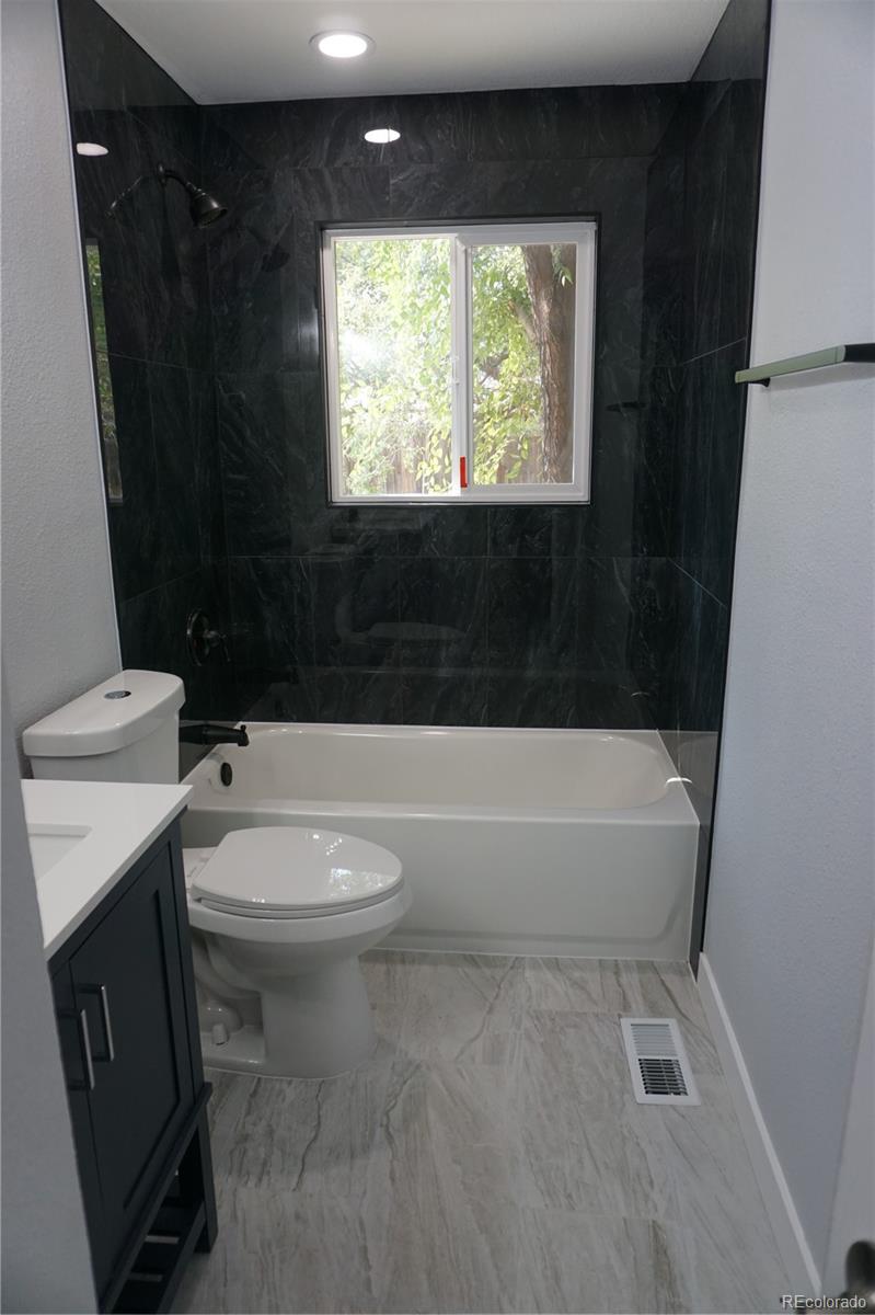 MLS Image #21 for 5527  chandler court,denver, Colorado