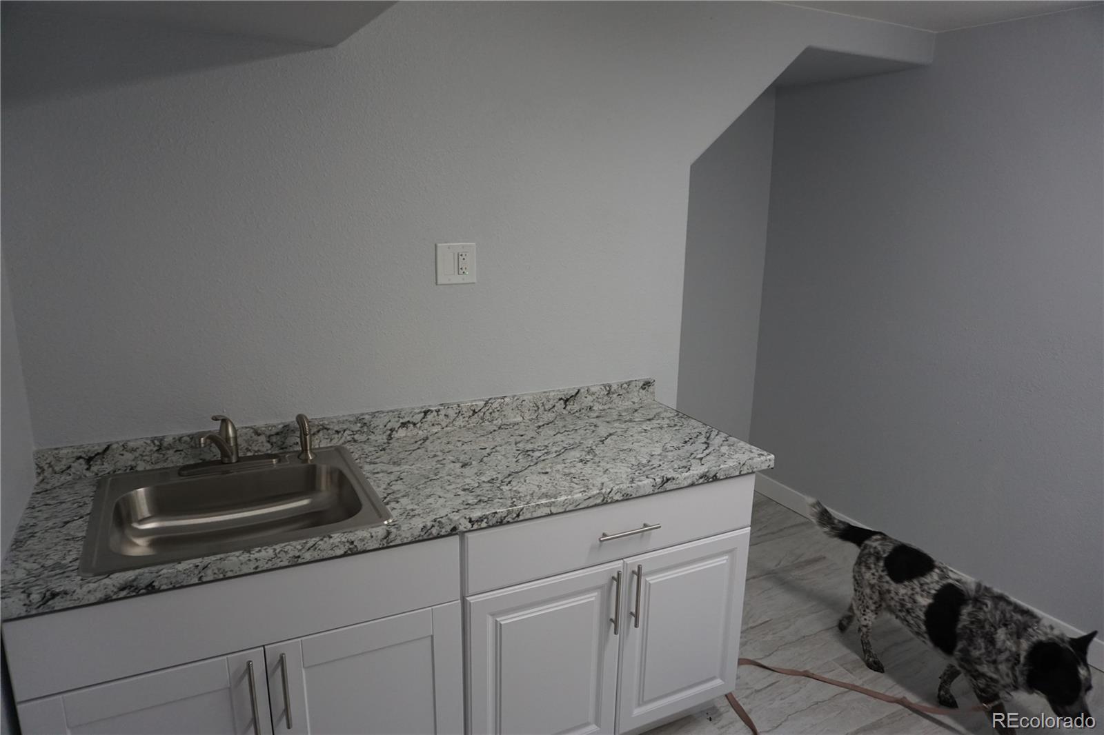 MLS Image #31 for 5527  chandler court,denver, Colorado