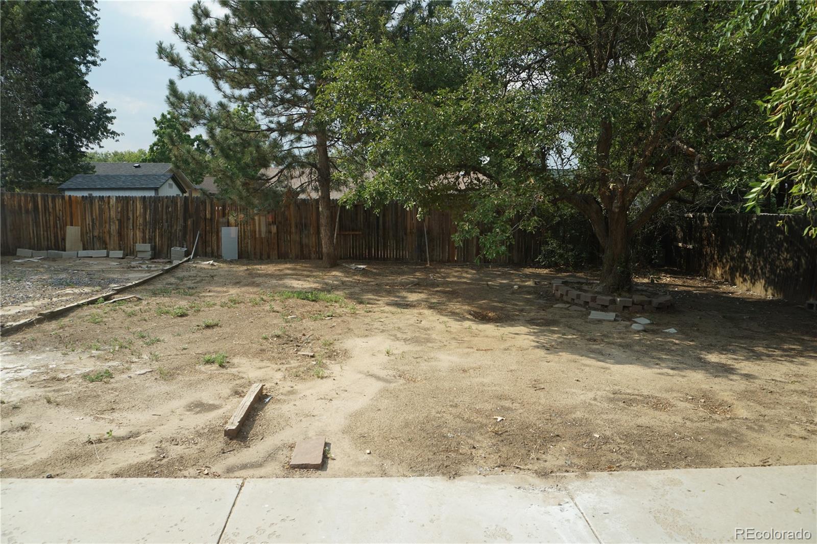 MLS Image #34 for 5527  chandler court,denver, Colorado