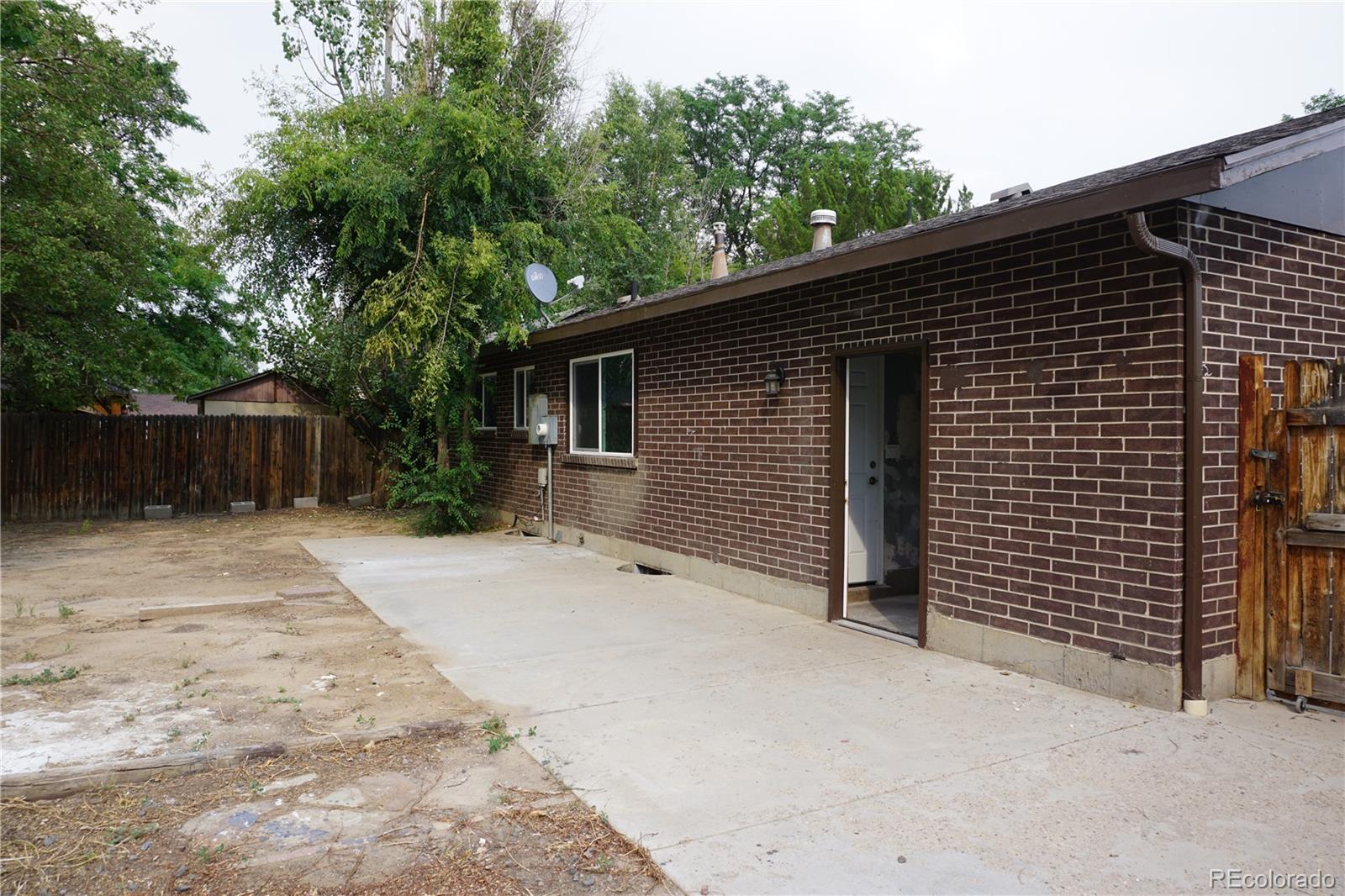 MLS Image #39 for 5527  chandler court,denver, Colorado