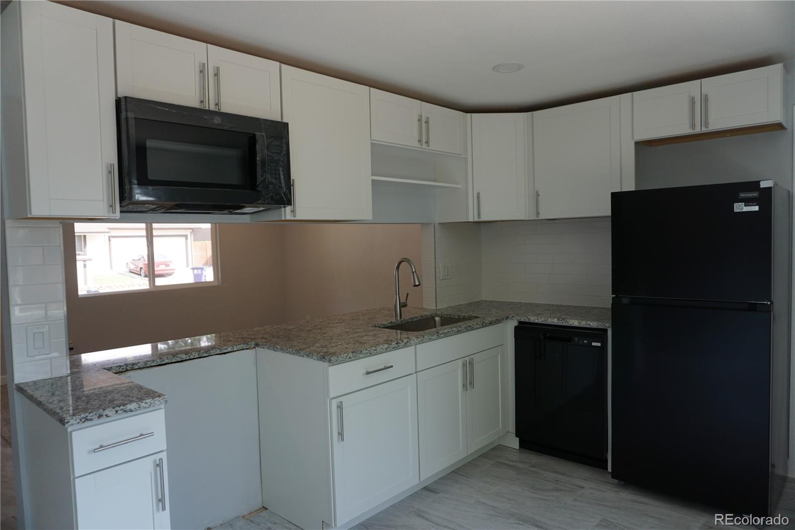 MLS Image #9 for 5527  chandler court,denver, Colorado