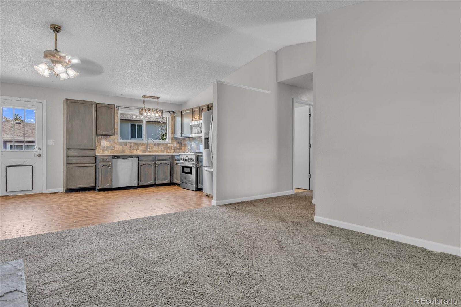 MLS Image #5 for 12429  ash drive,thornton, Colorado
