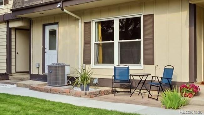 MLS Image #1 for 329  raspberry lane,monument, Colorado