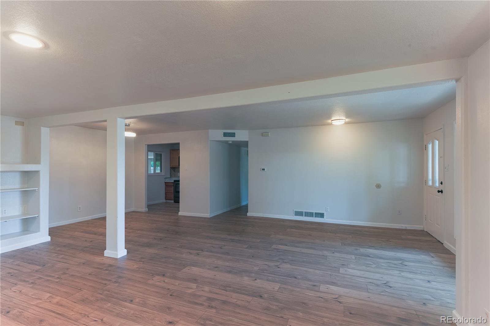 MLS Image #3 for 941  zion street,aurora, Colorado