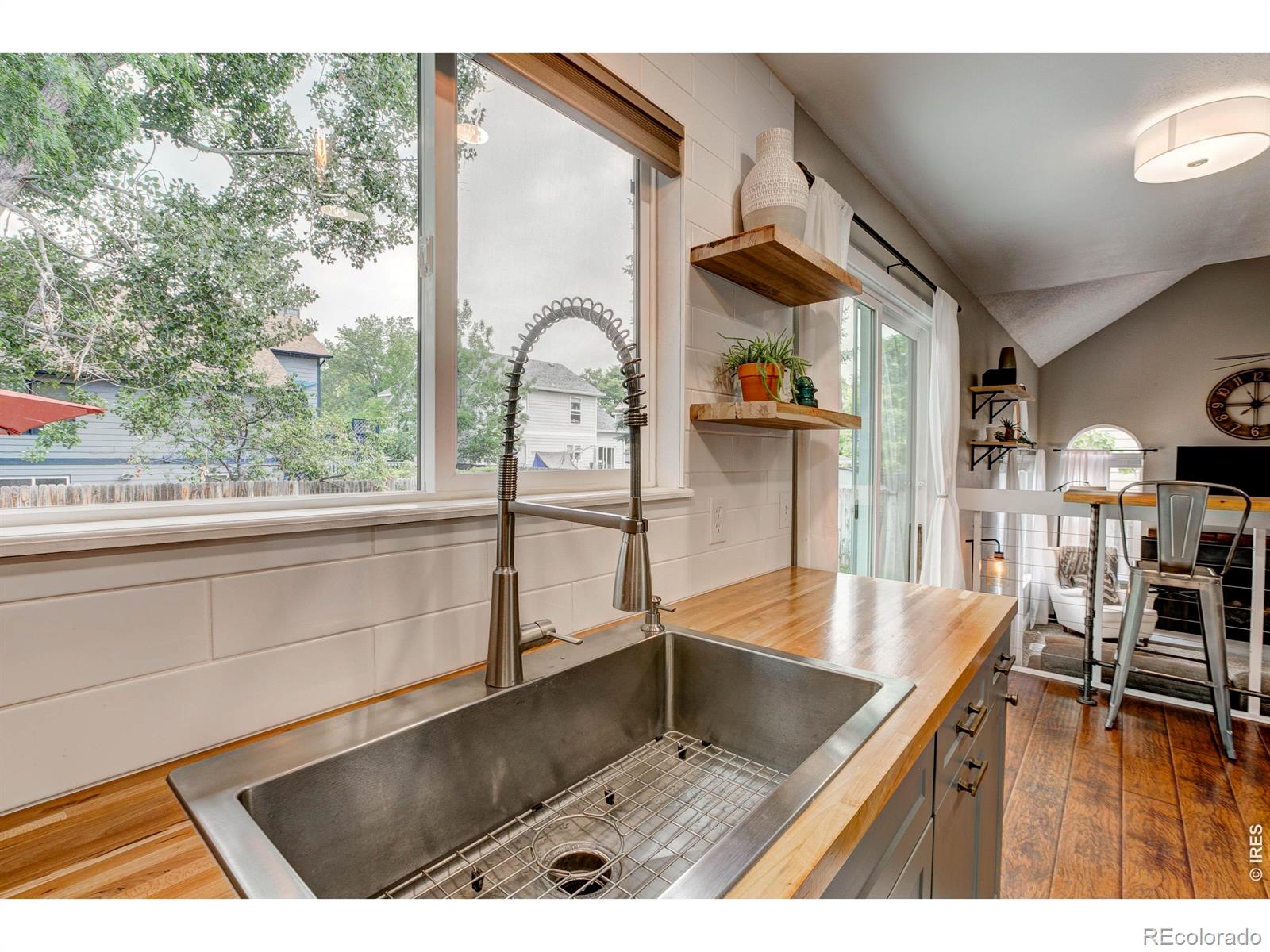 MLS Image #15 for 954  deer creek lane,fort collins, Colorado