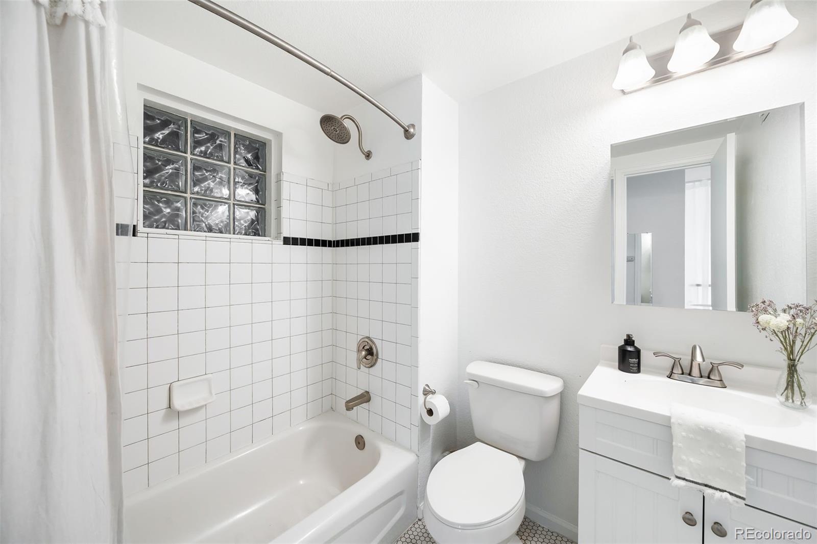 MLS Image #19 for 2034 w 31st avenue,denver, Colorado
