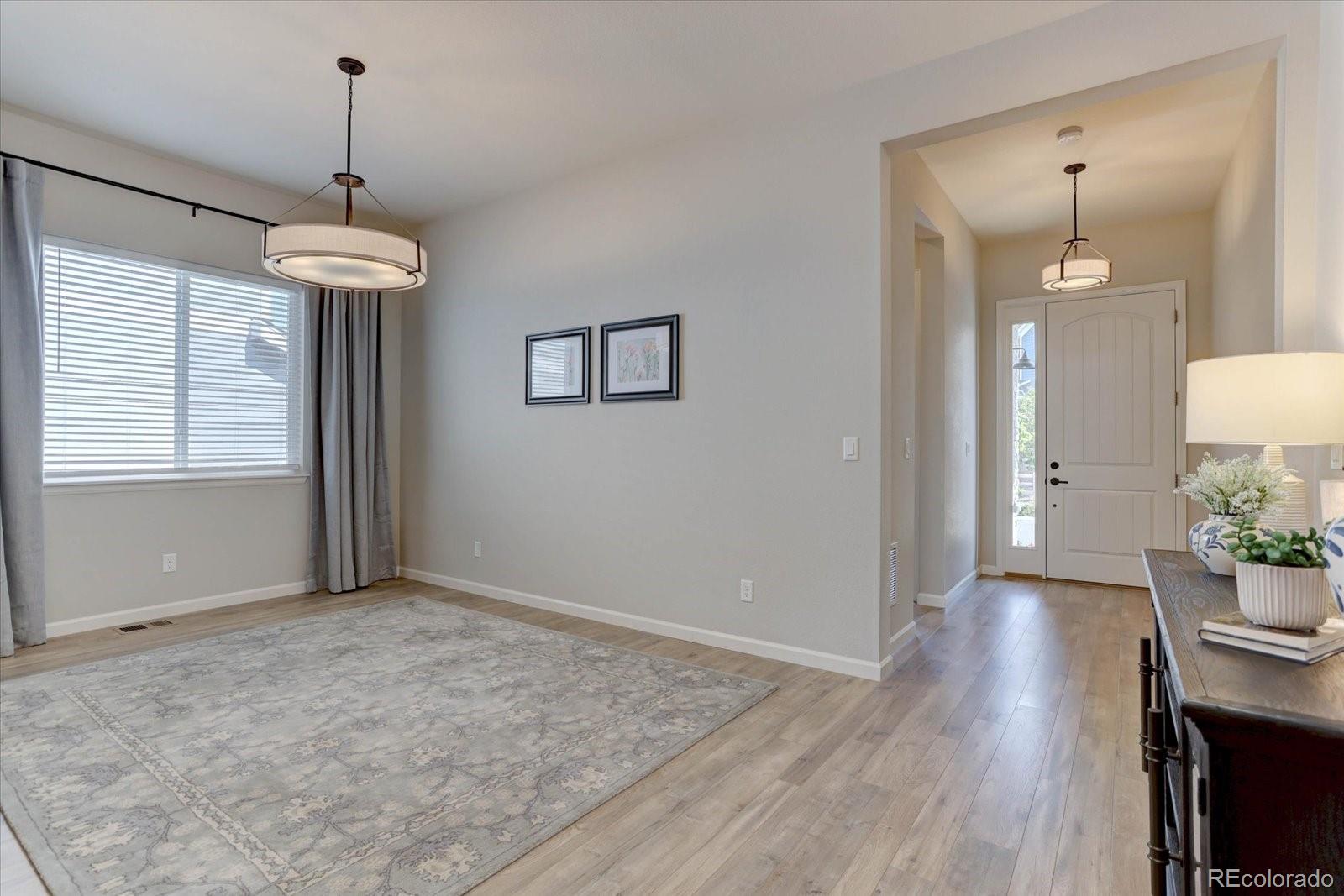 MLS Image #6 for 8445  garden city avenue,littleton, Colorado