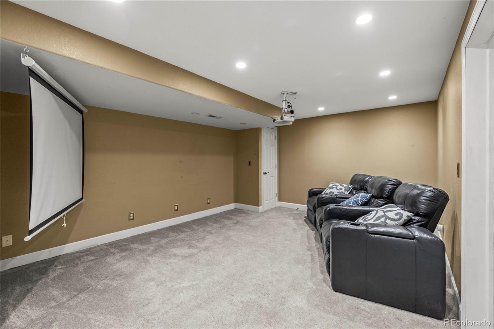 MLS Image #22 for 2527 w 104th circle,denver, Colorado