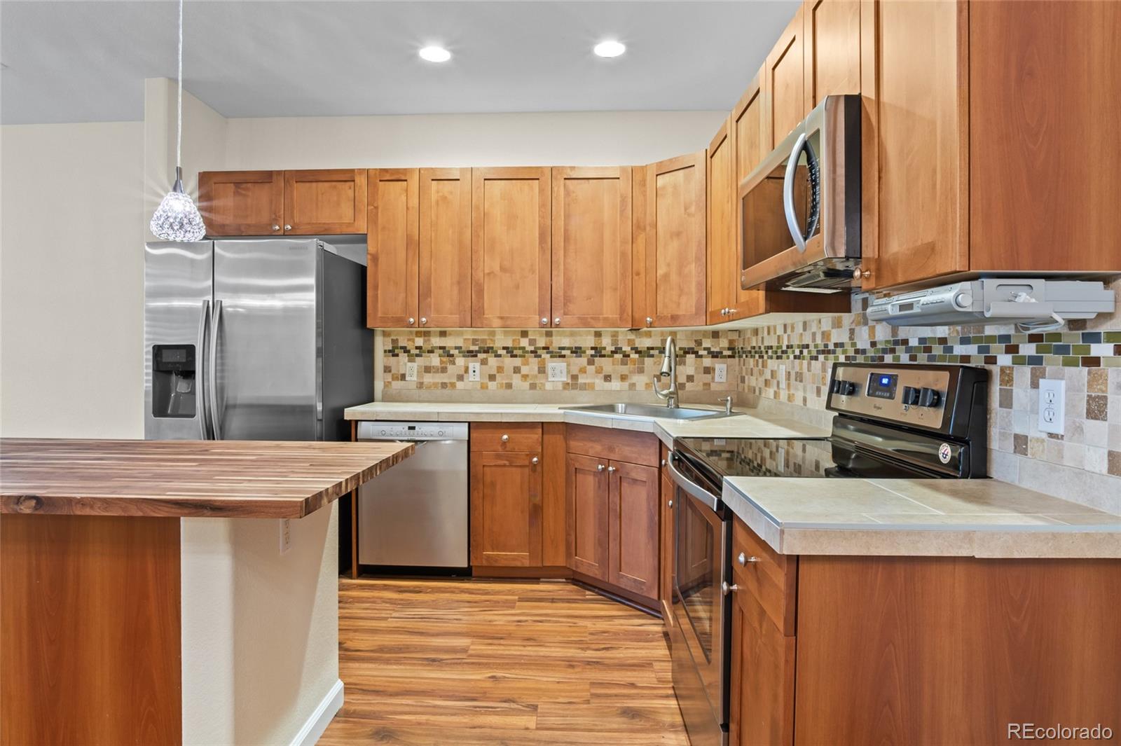 MLS Image #13 for 8650  gold peak drive,littleton, Colorado