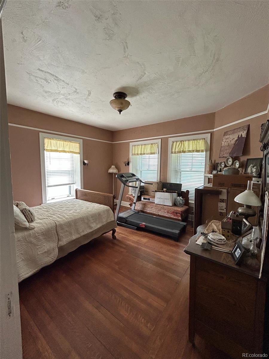 MLS Image #11 for 409 w vinson street,holly, Colorado