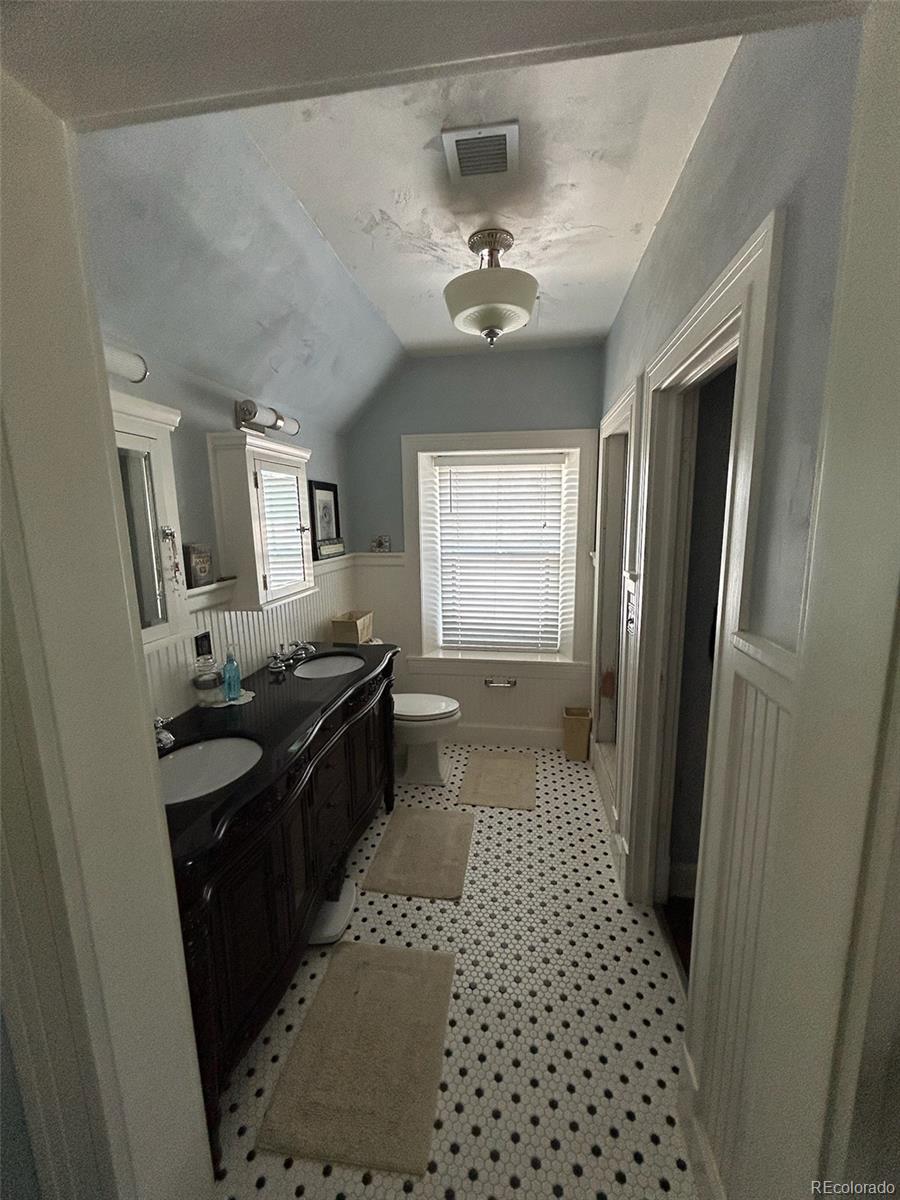 MLS Image #21 for 409 w vinson street,holly, Colorado