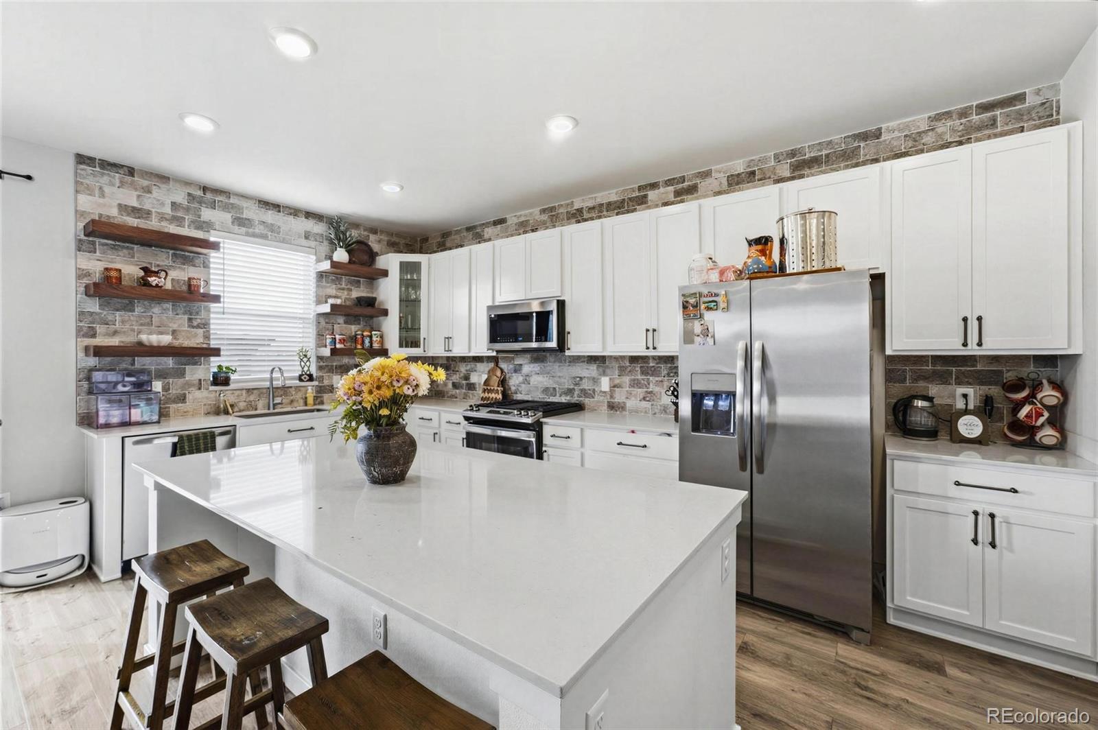 MLS Image #11 for 46545  sunrise court,bennett, Colorado