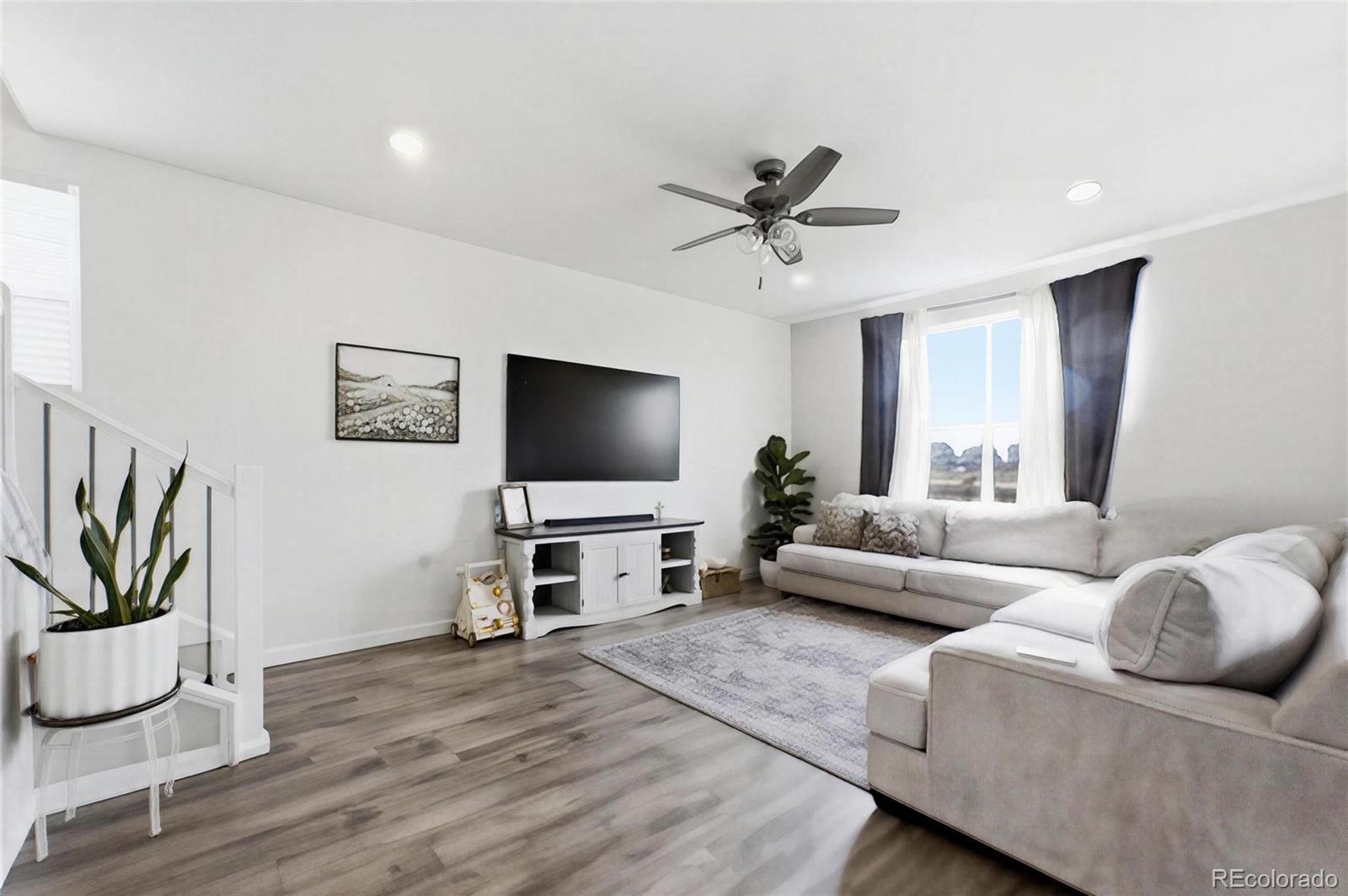 MLS Image #16 for 46545  sunrise court,bennett, Colorado