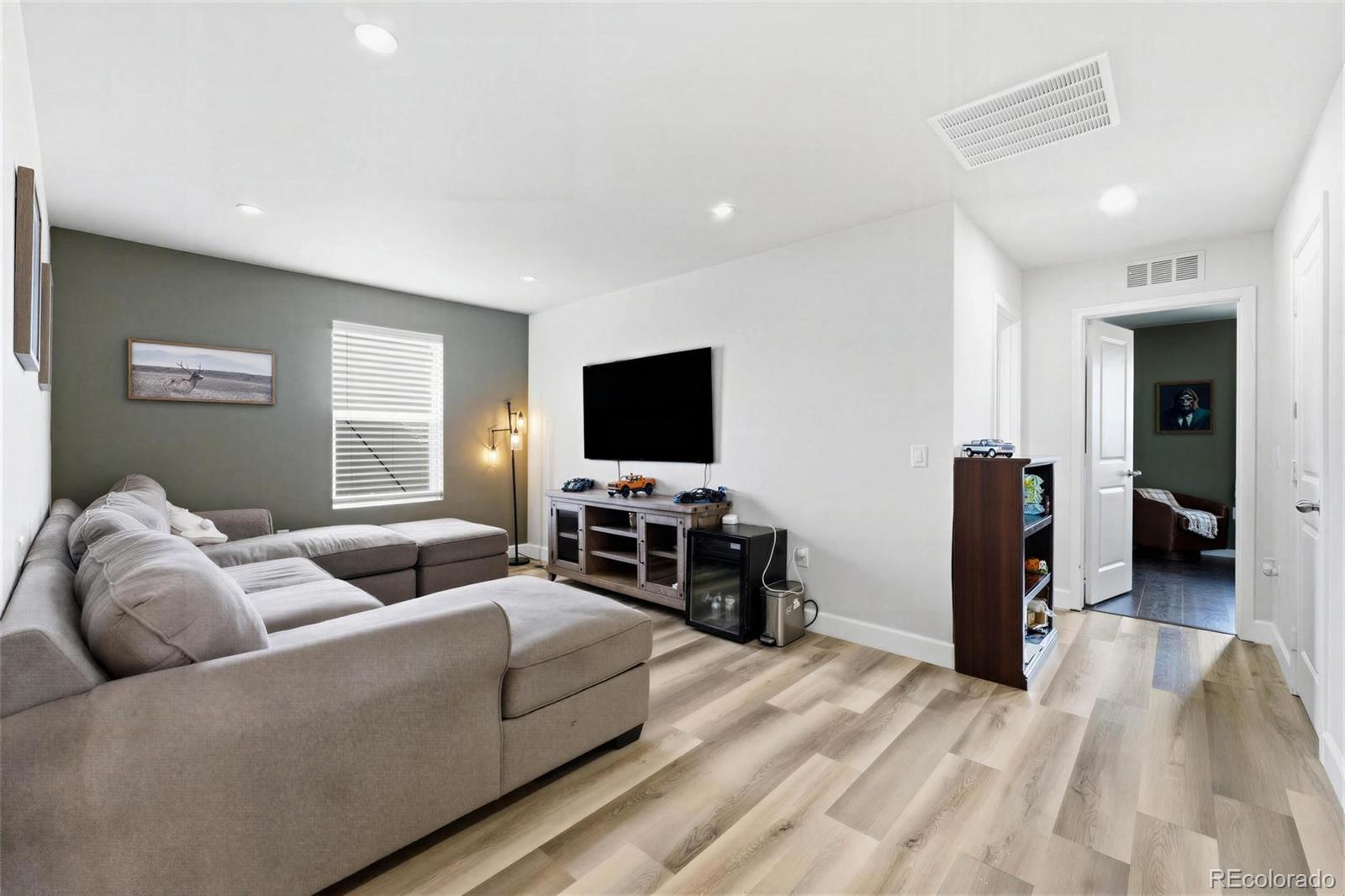 MLS Image #27 for 46545  sunrise court,bennett, Colorado