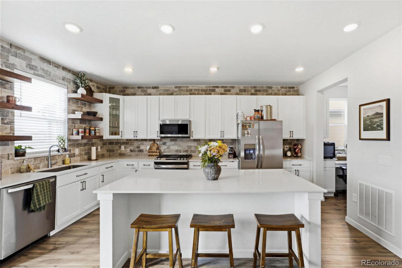 MLS Image #5 for 46545  sunrise court,bennett, Colorado
