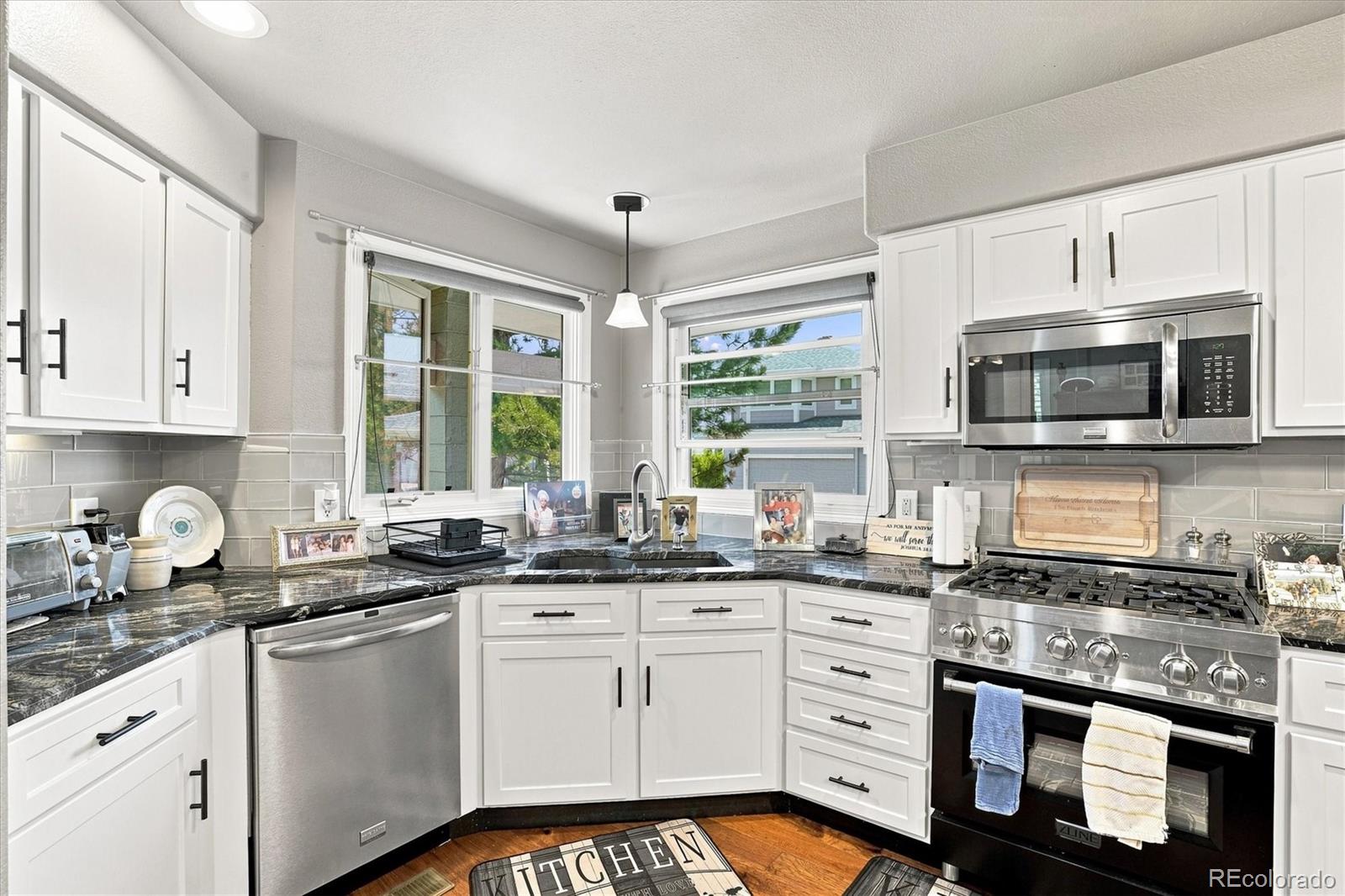 MLS Image #15 for 140  sugar plum way,castle rock, Colorado