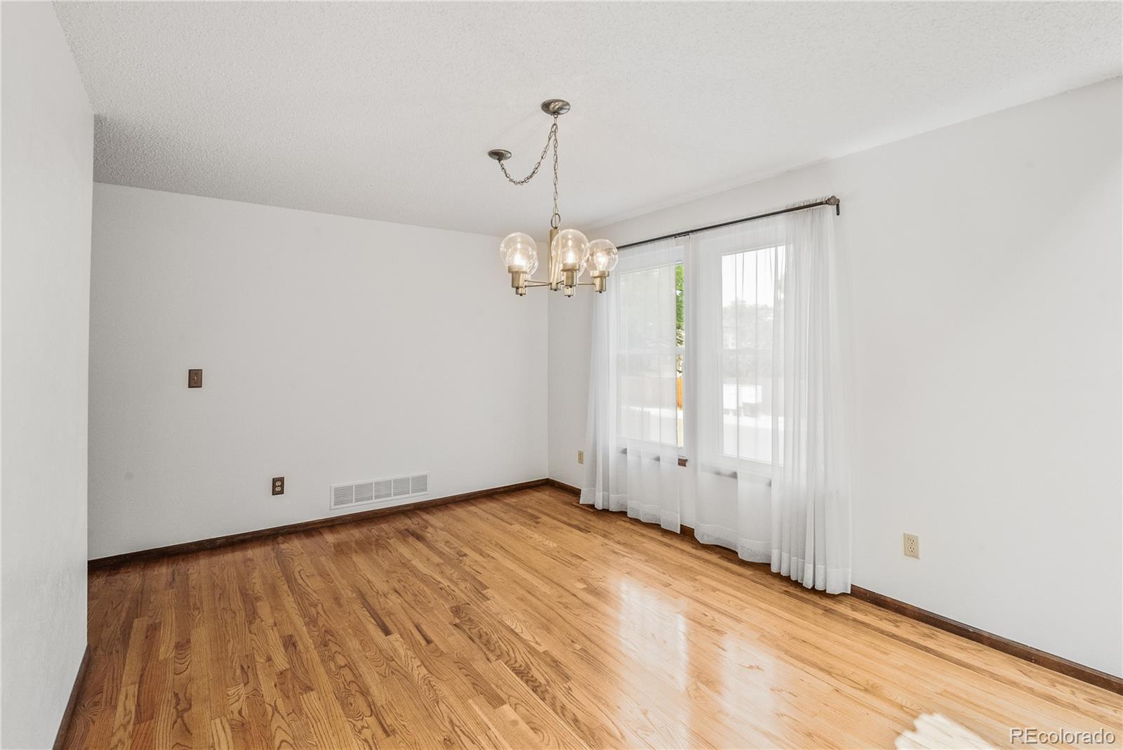 MLS Image #10 for 14523 e wagon trail drive,aurora, Colorado