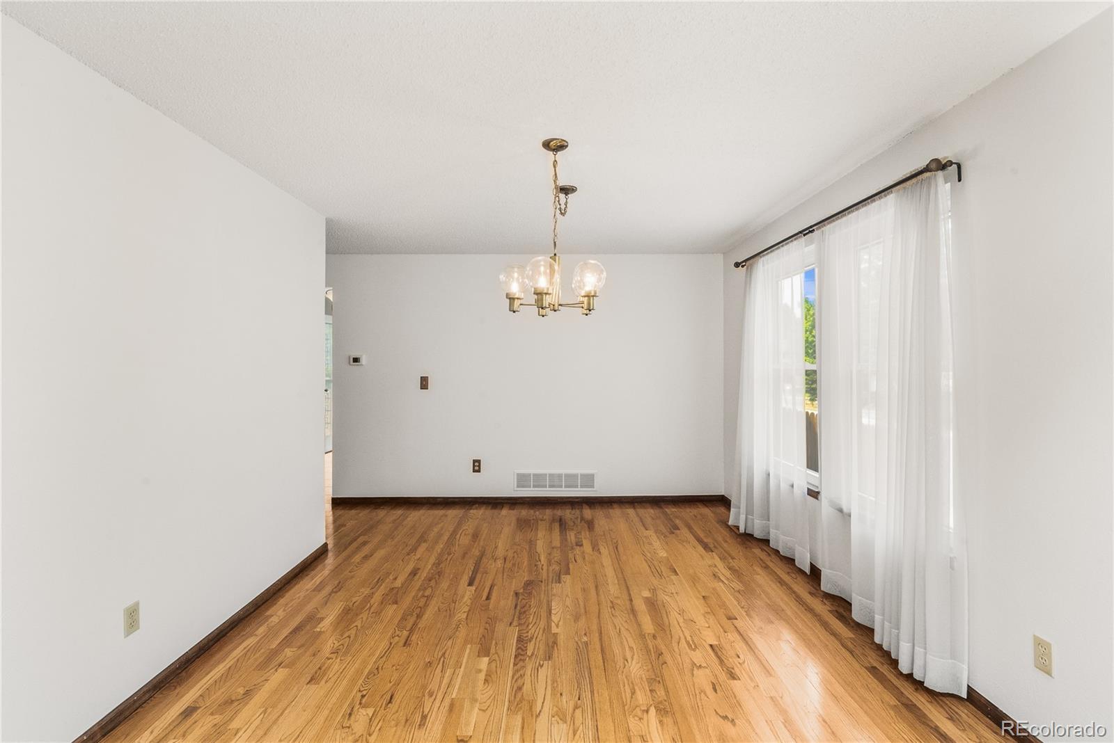 MLS Image #7 for 14523 e wagon trail drive,aurora, Colorado