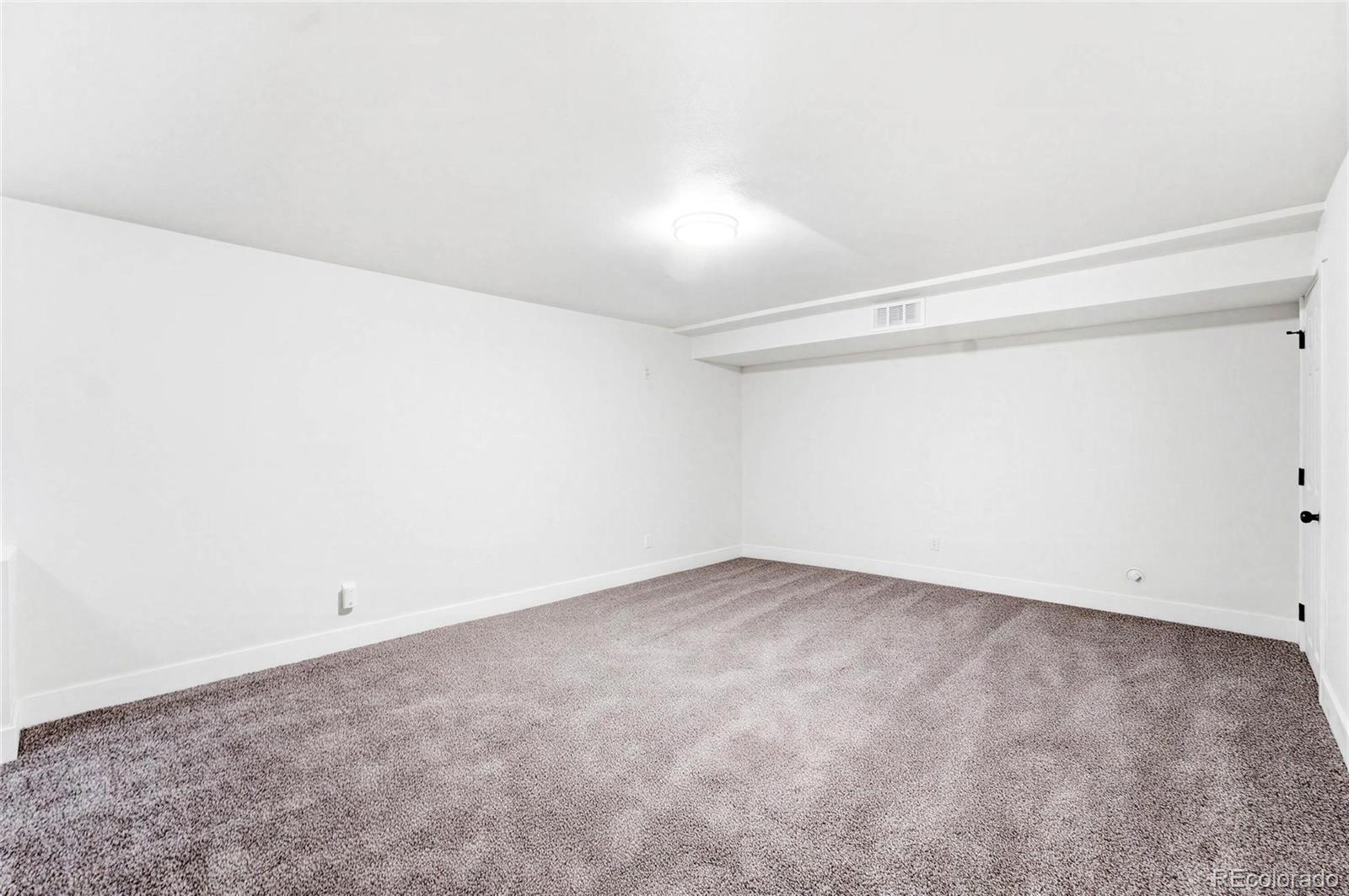 MLS Image #6 for 11229  holly street,denver, Colorado
