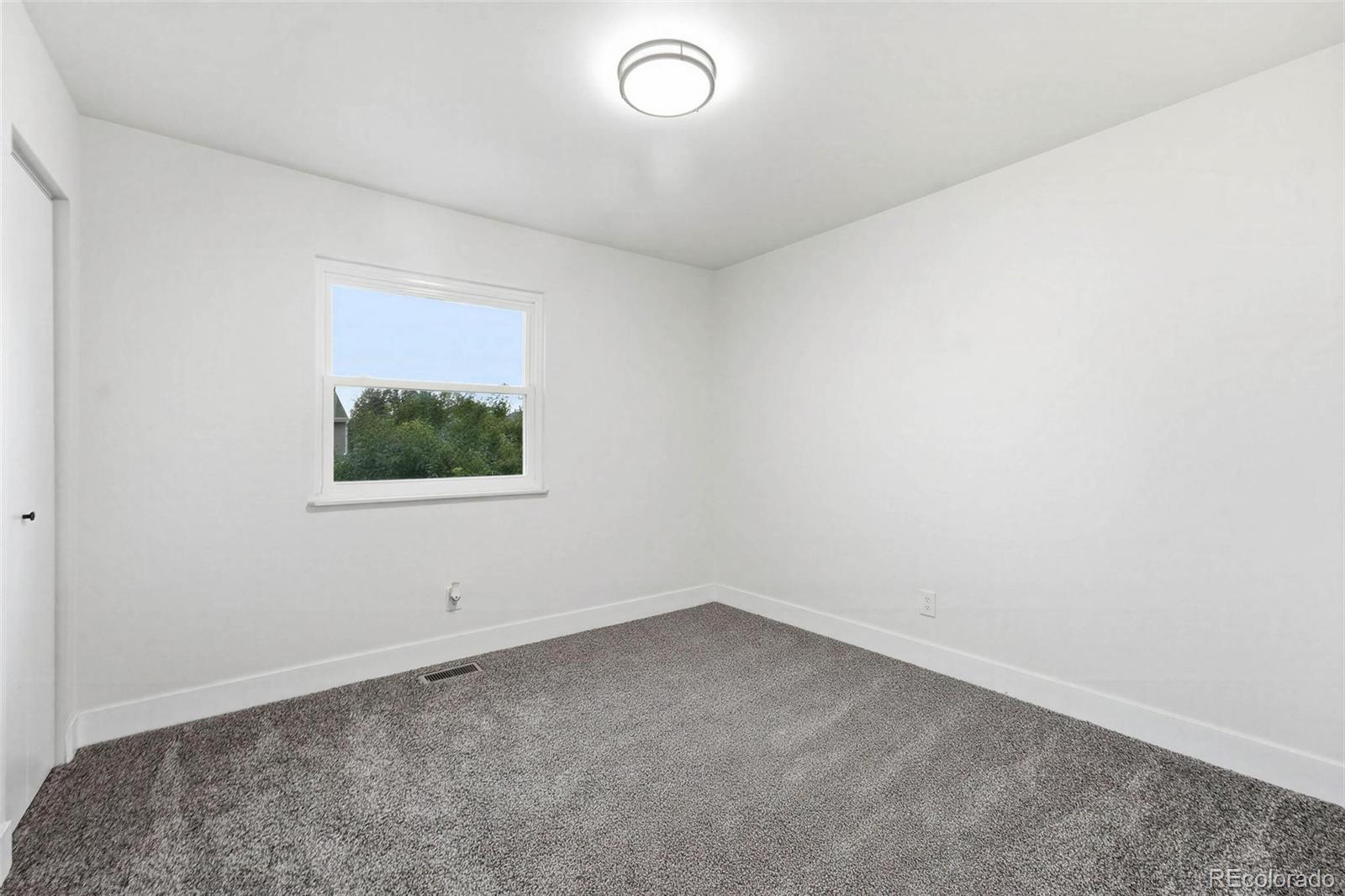 MLS Image #8 for 11229  holly street,denver, Colorado