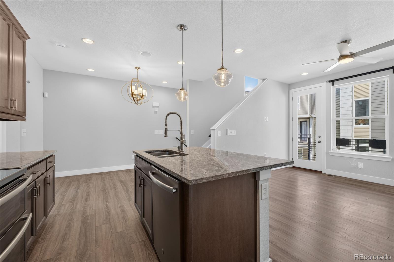 MLS Image #13 for 15771 e broncos place,englewood, Colorado