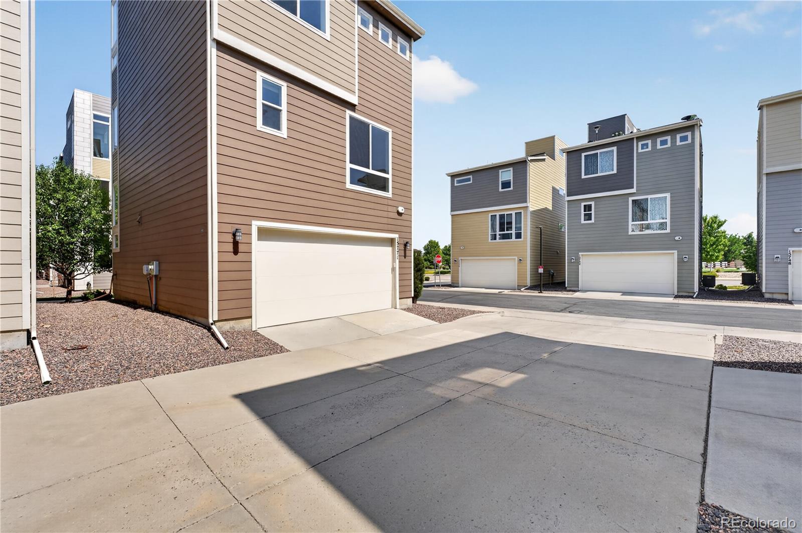 MLS Image #33 for 15771 e broncos place,englewood, Colorado