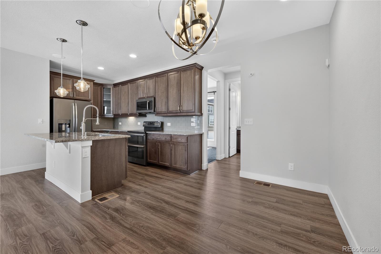 MLS Image #9 for 15771 e broncos place,englewood, Colorado