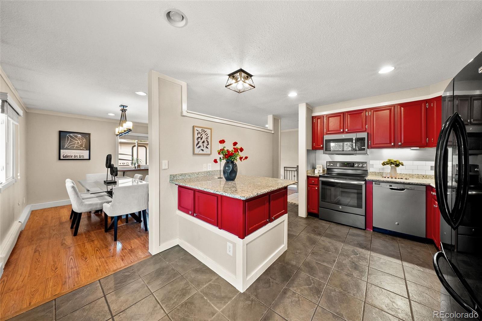 MLS Image #15 for 8060 s kendall boulevard,littleton, Colorado