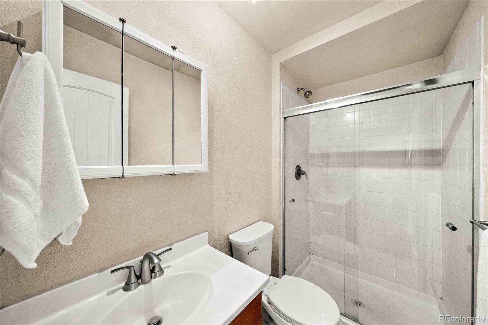 MLS Image #21 for 8060 s kendall boulevard,littleton, Colorado