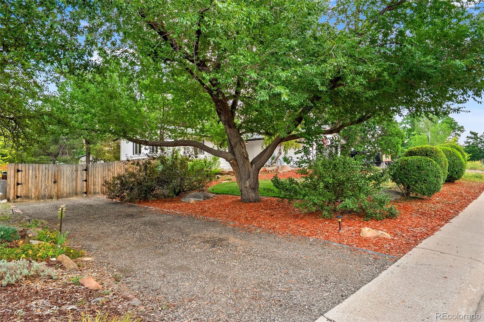 MLS Image #3 for 8060 s kendall boulevard,littleton, Colorado