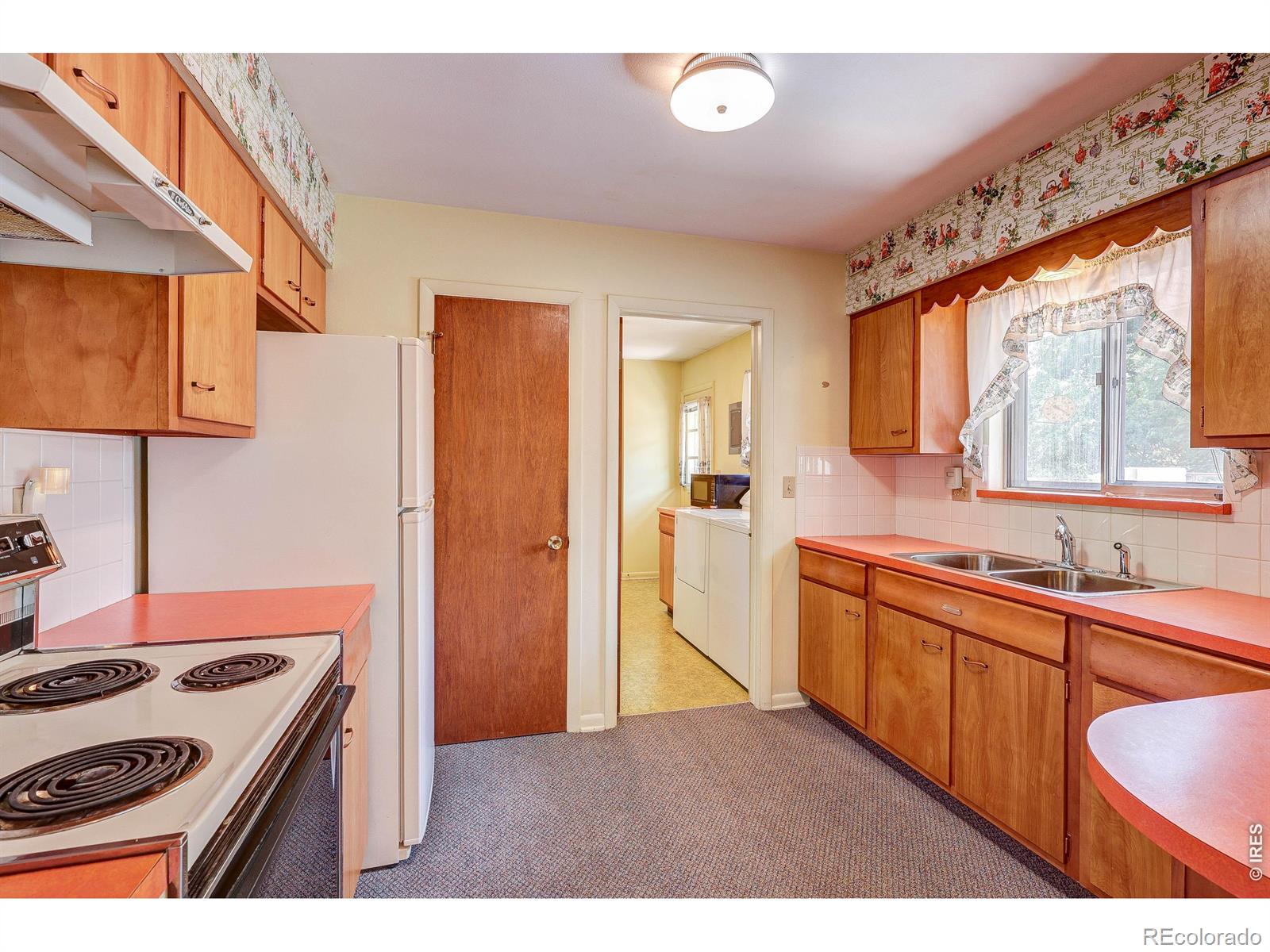 MLS Image #10 for 1416  skyline drive,fort collins, Colorado