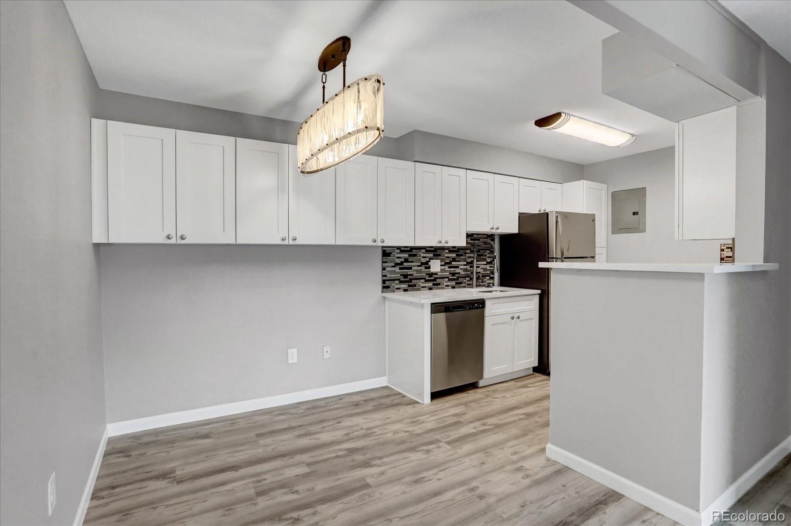 MLS Image #7 for 381 s ames street,denver, Colorado