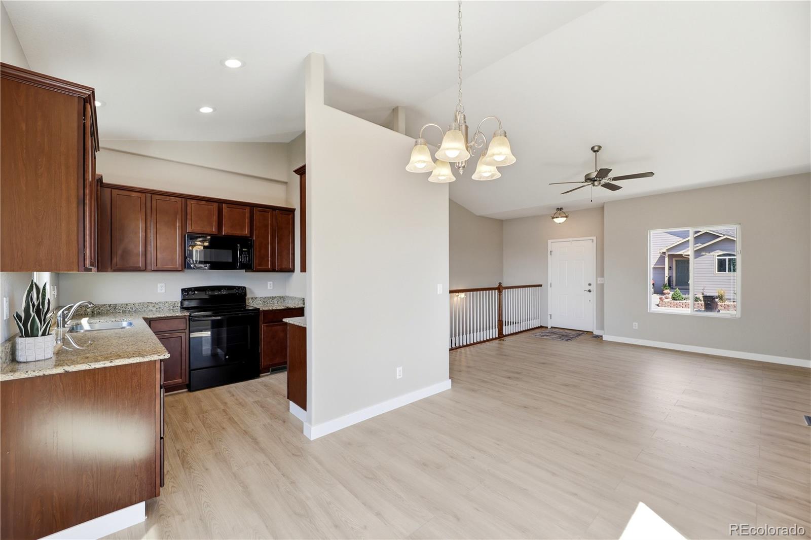 MLS Image #13 for 11649  shaolin grove,peyton, Colorado