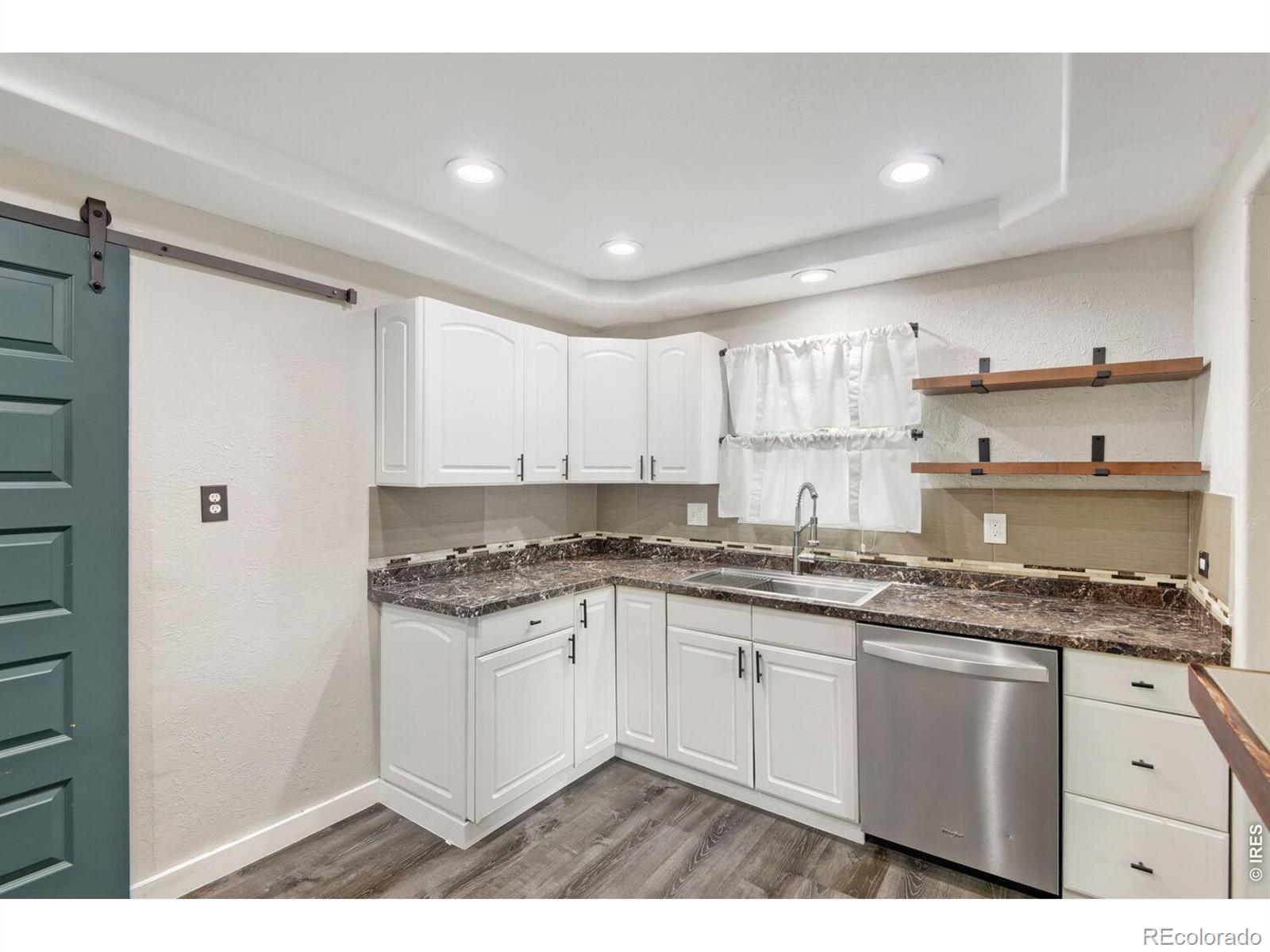 MLS Image #15 for 1735 w burlington place,denver, Colorado