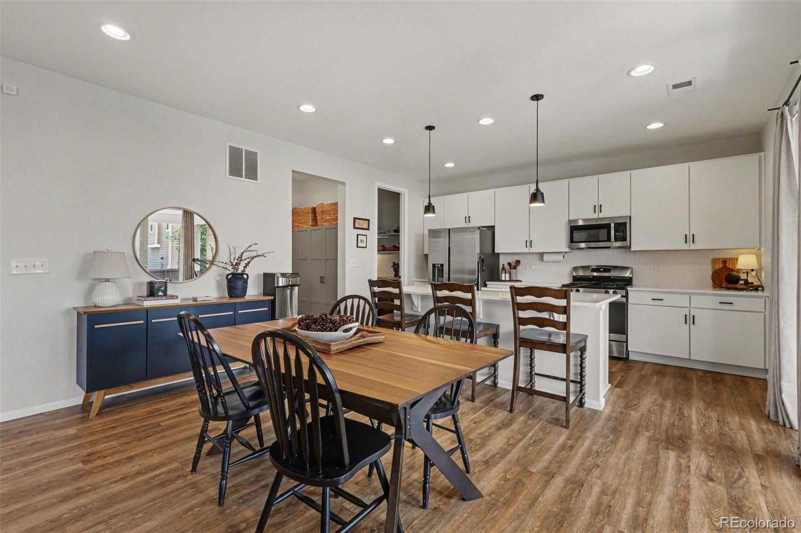 MLS Image #2 for 9761  cathay street,commerce city, Colorado