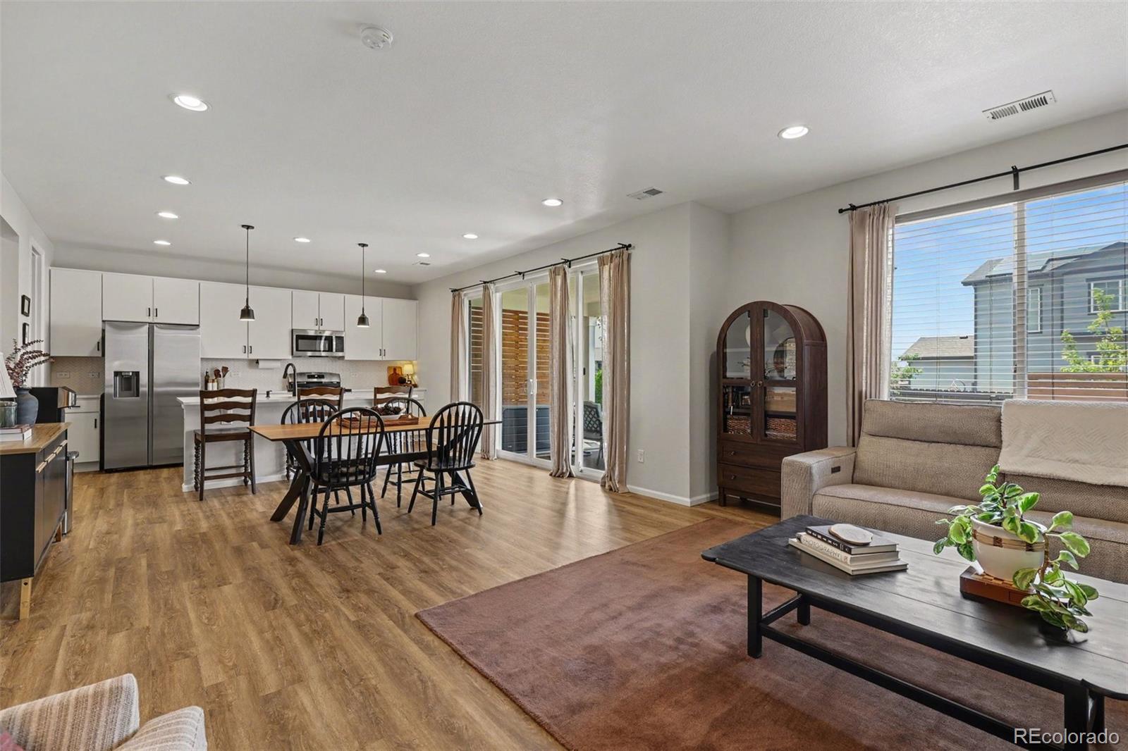 MLS Image #3 for 9761  cathay street,commerce city, Colorado