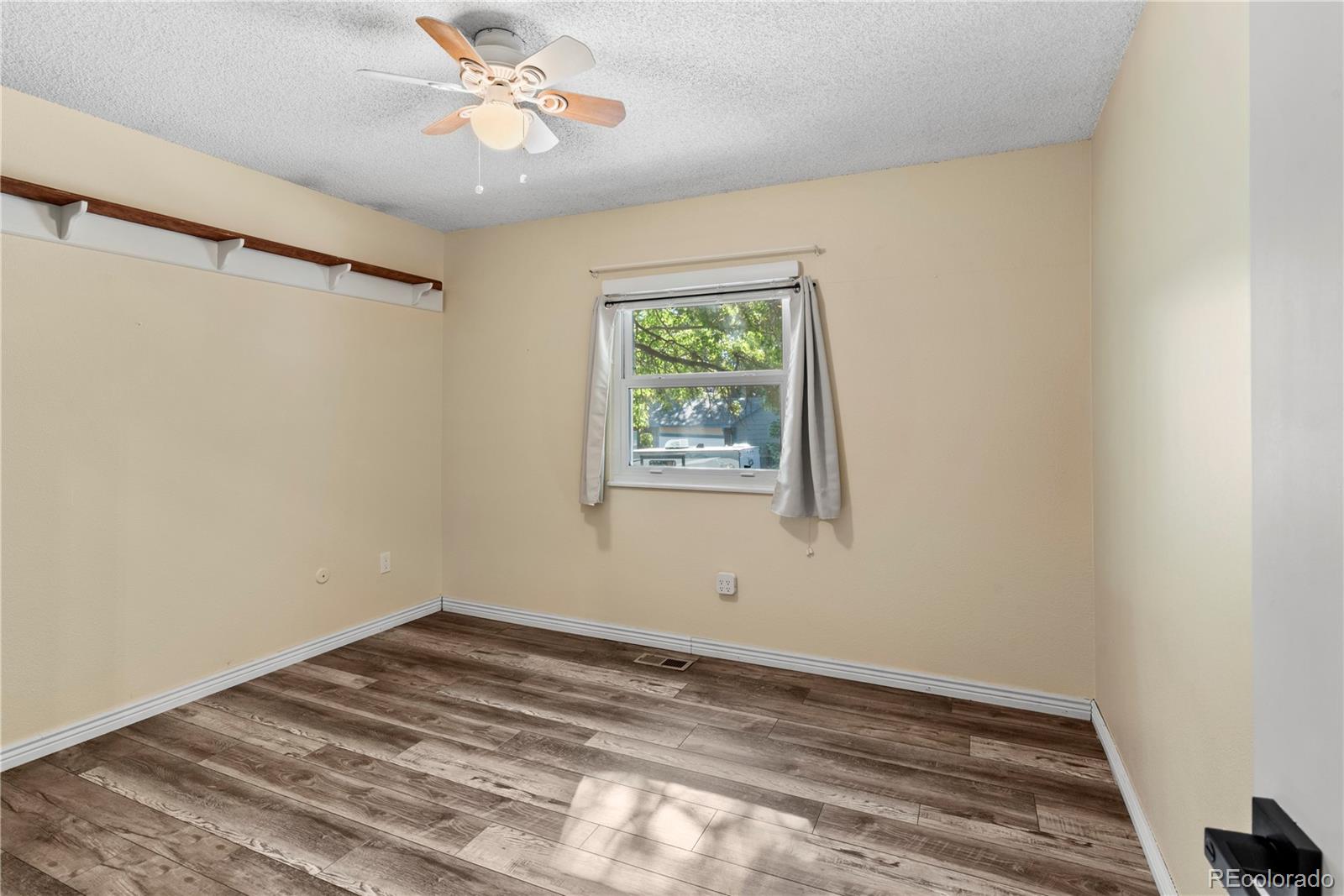 MLS Image #15 for 3569 s newland street,denver, Colorado