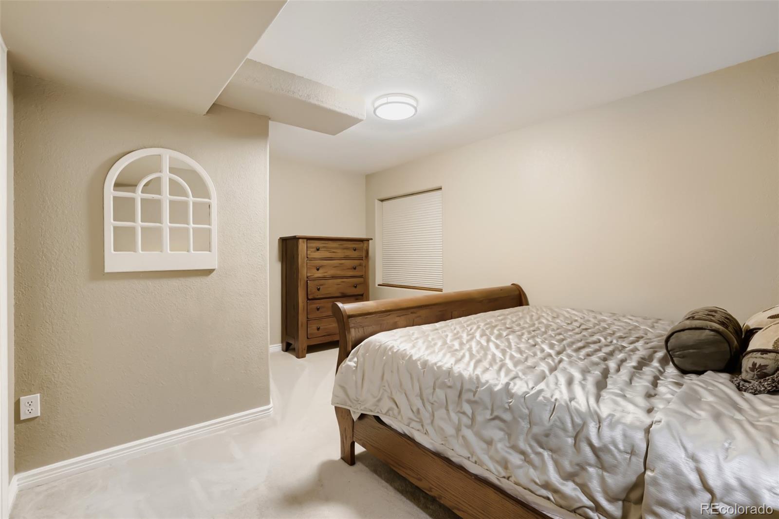 MLS Image #24 for 2897 s coors drive,denver, Colorado