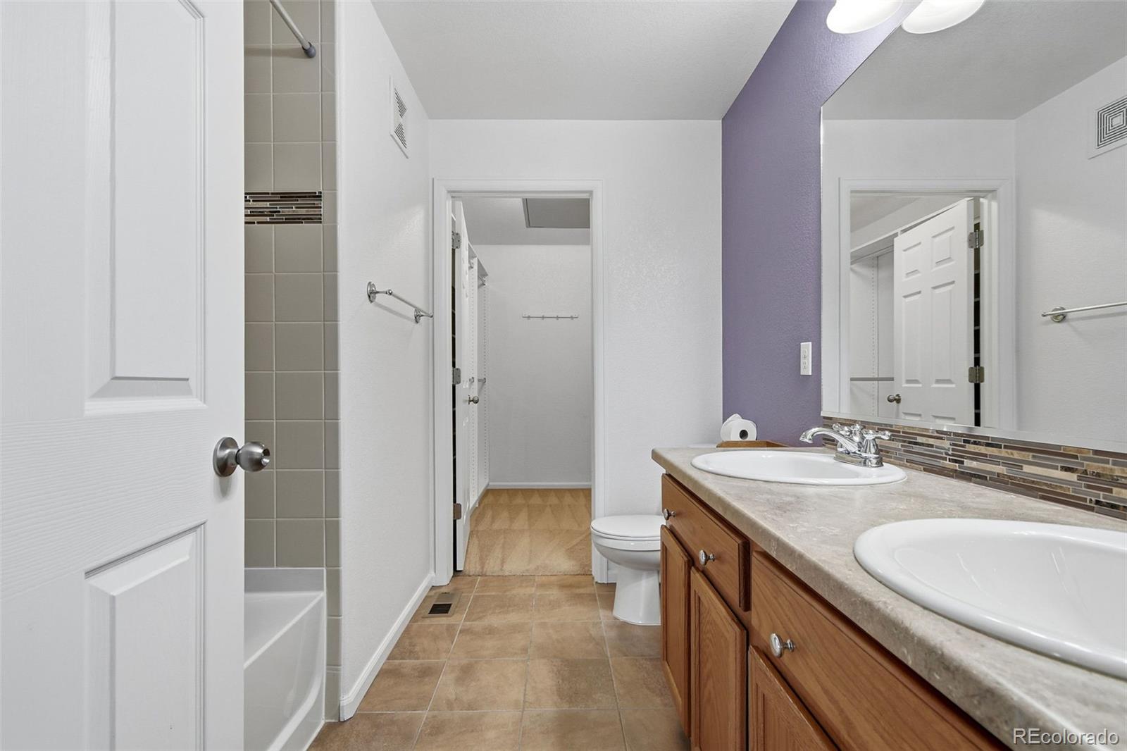 MLS Image #11 for 14300  waterside lane,broomfield, Colorado